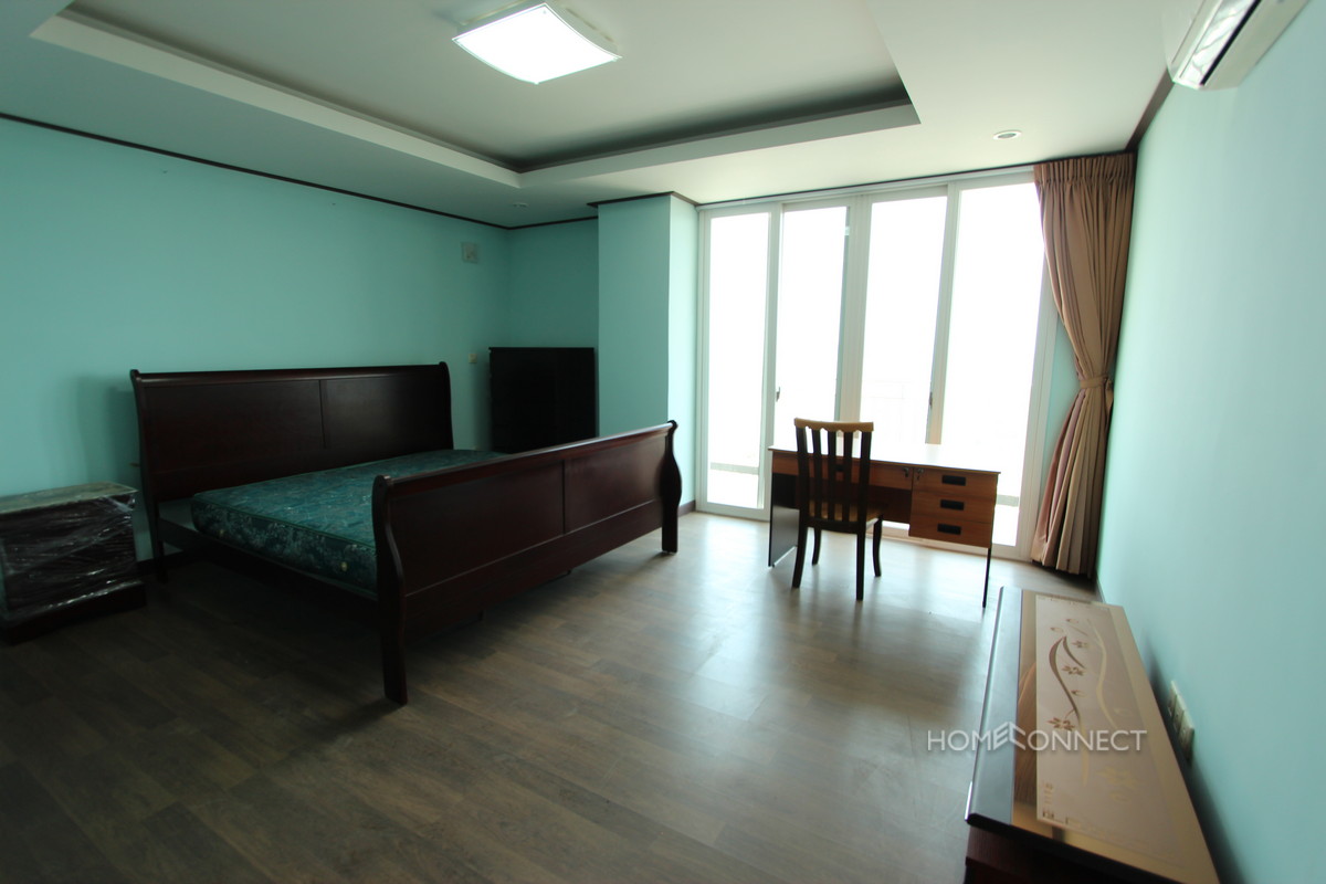 Large Penthouse Condo Apartment in Toul Kork | Phnom Penh