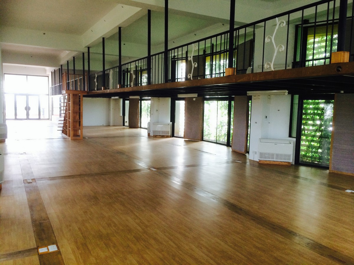 Modern Office Space For Rent In Chroy Chongva | Phnom Penh Real Estate