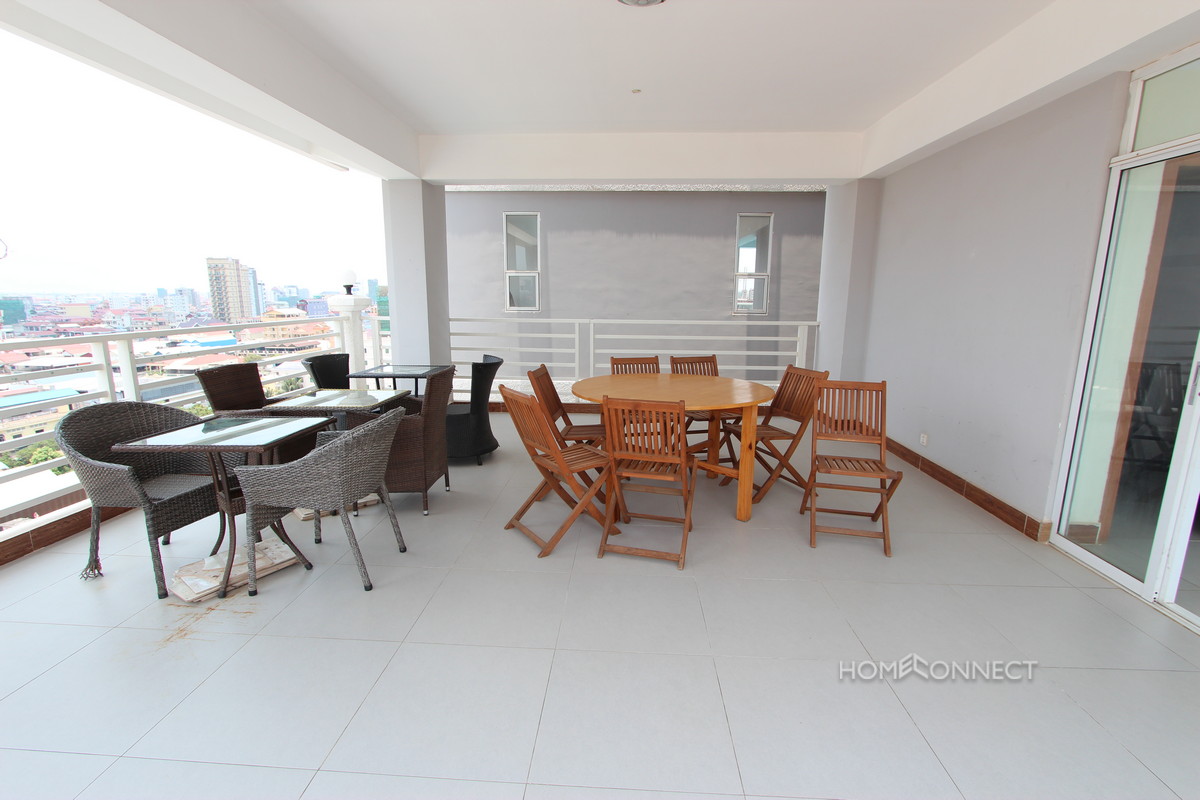 Pleasant 2 Bedroom Apartment in Toul Tom Poung | Phnom Penh