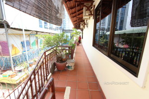 Spacious 2 Bedroom Apartment in Central Daun Penh | Phnom Penh