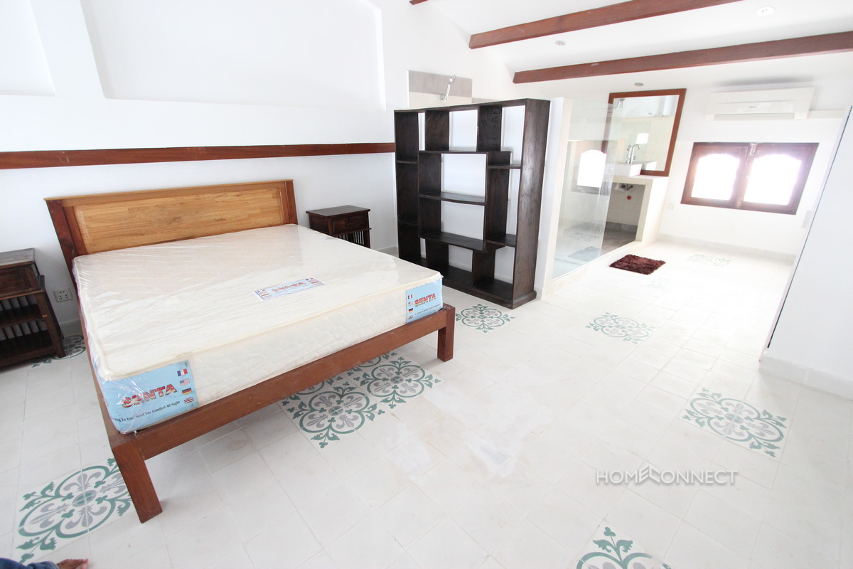 Renovated 2 Bedroom Apartment Near the Riverside | Phnom Penh