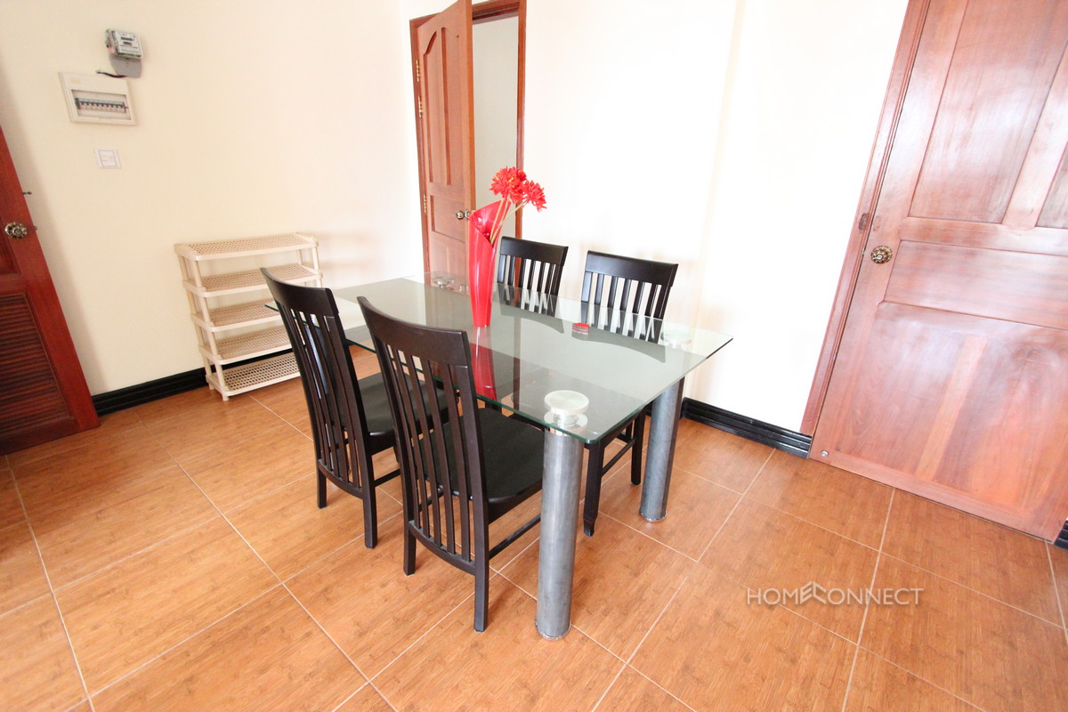 Tidy 2 Bedroom Apartment in Tonle Bassac | Phnom Penh