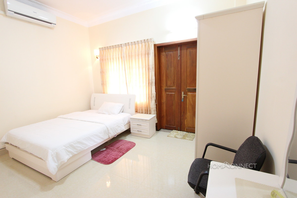 Modern Apartment Beside Independence Monument | Phnom Penh