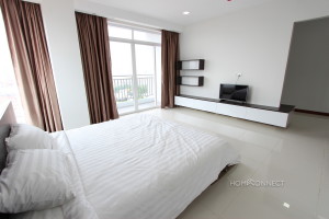 Western Style Modern Apartment Close to Independence Monument | Phnom Penh