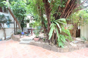 Traditional Wooden 3 Bedroom House in Boeung Trabek | Phnom Penh