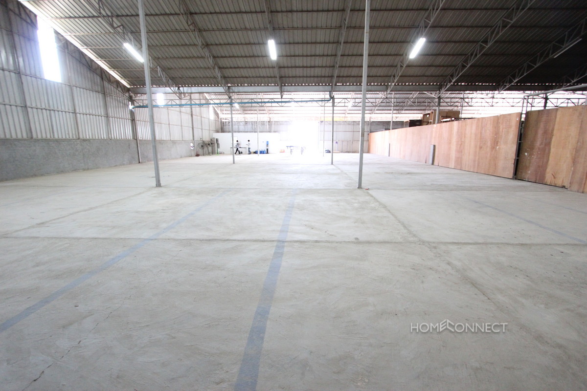 Large Warehouse In The South Of The City For Rent | Phnom Penh