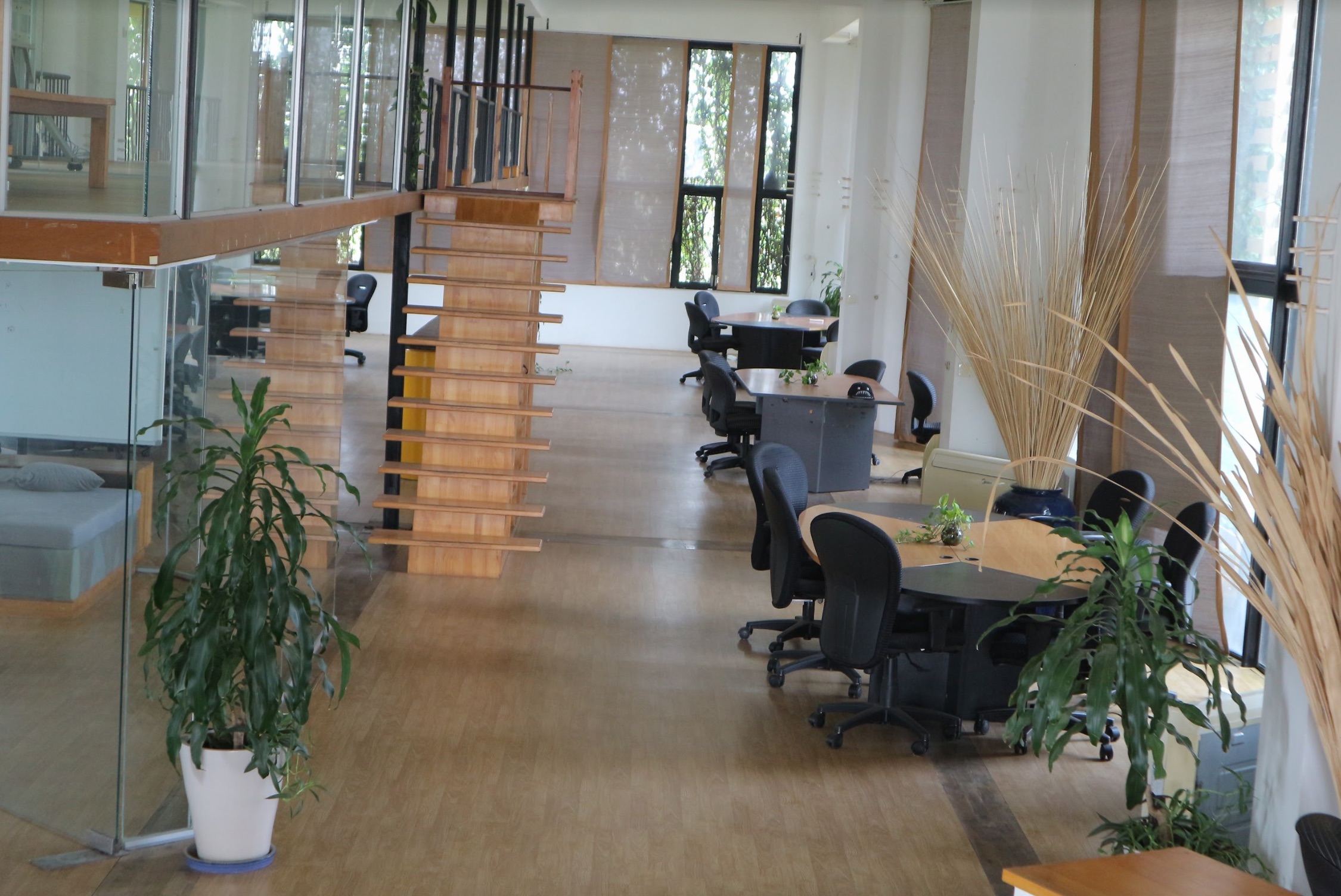 Modern Office Space For Rent In Chroy Chongva | Phnom Penh Real Estate