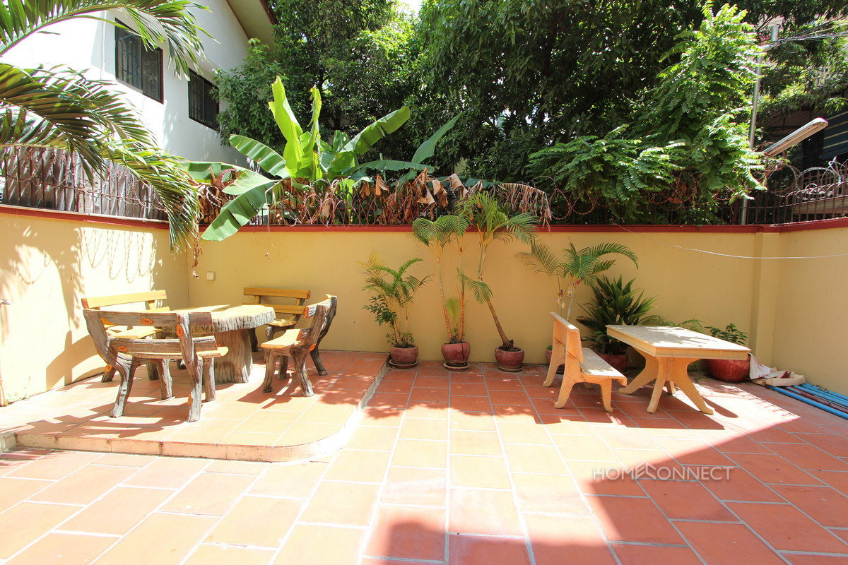 Well Appointed 2 Bedroom Apartment in Tonle Bassac | Phnom Penh Real Estate