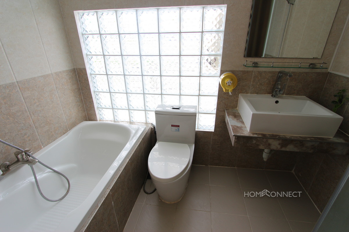 Modern 1 Bedroom Apartment In Northern Russian Market | Phnom Penh