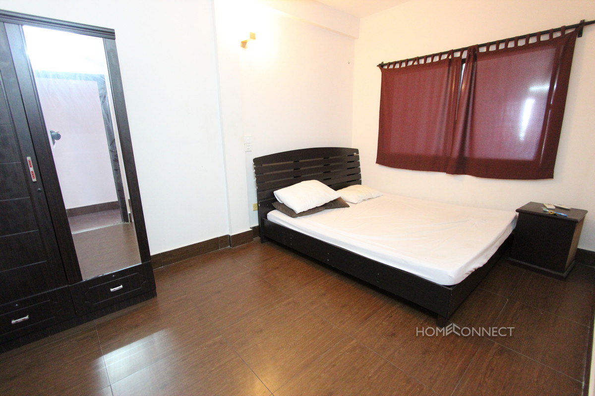 Riverside Apartment with Fantastic Views for Rent | Daun Penh Real Estate