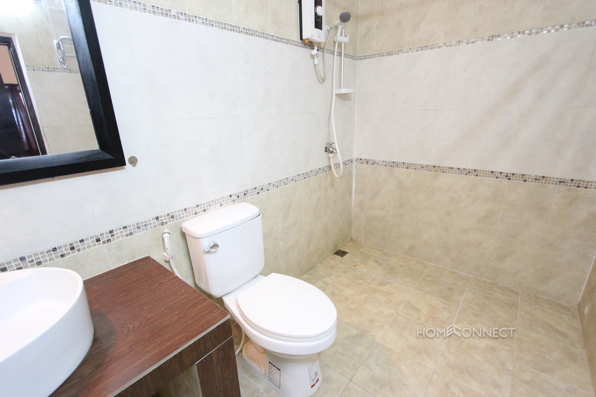Riverside Apartment with Fantastic Views for Rent | Daun Penh Real Estate