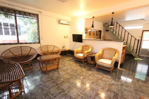 Pleasant 3 Bedroom Townhouse in Tonle Bassac | Phnom Penh Real Estate