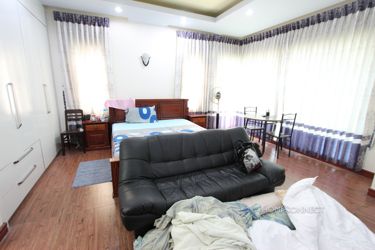 Modern 3 Bedroom Townhouse In Boeung Tumpun | Phnom Penh