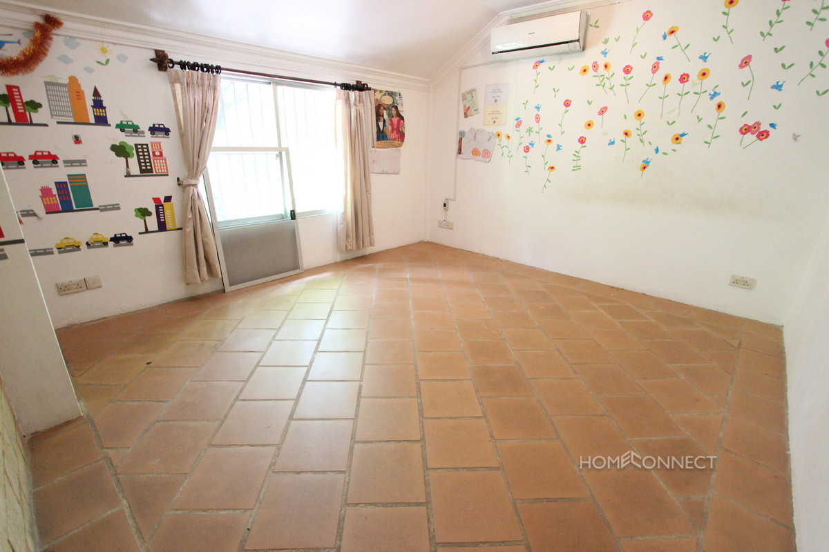 Family Sized Villa For Rent With A Pool In Tonle Bassac | Phnom Penh
