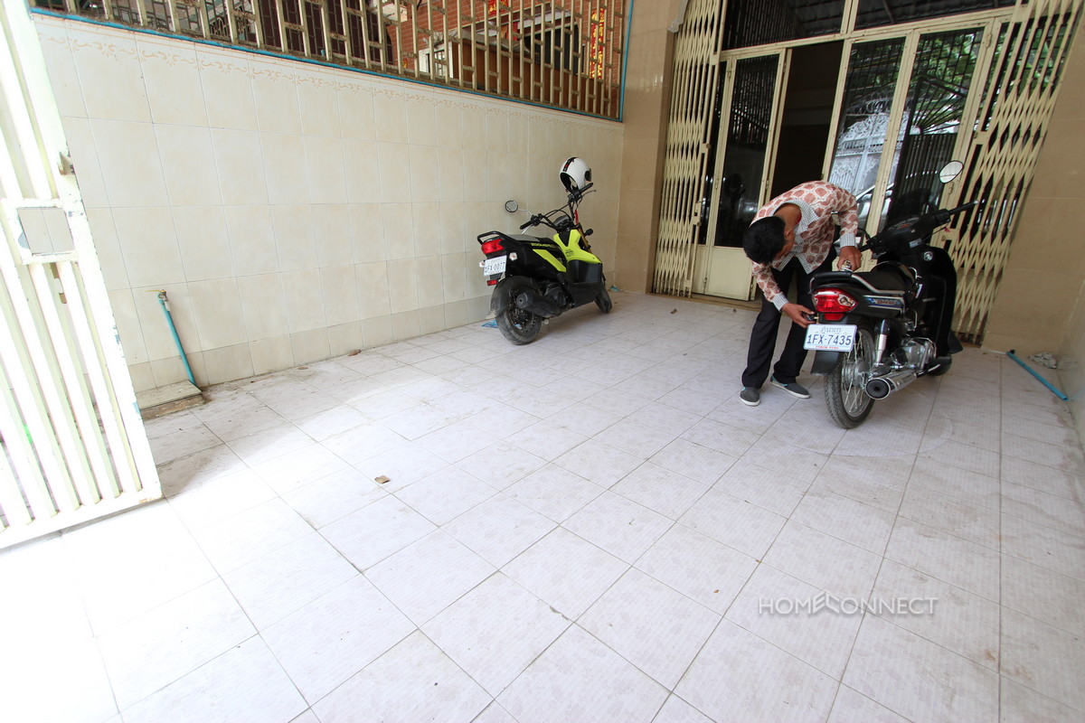 Townhouse for Rent Near the Russian Market | Phnom Penh