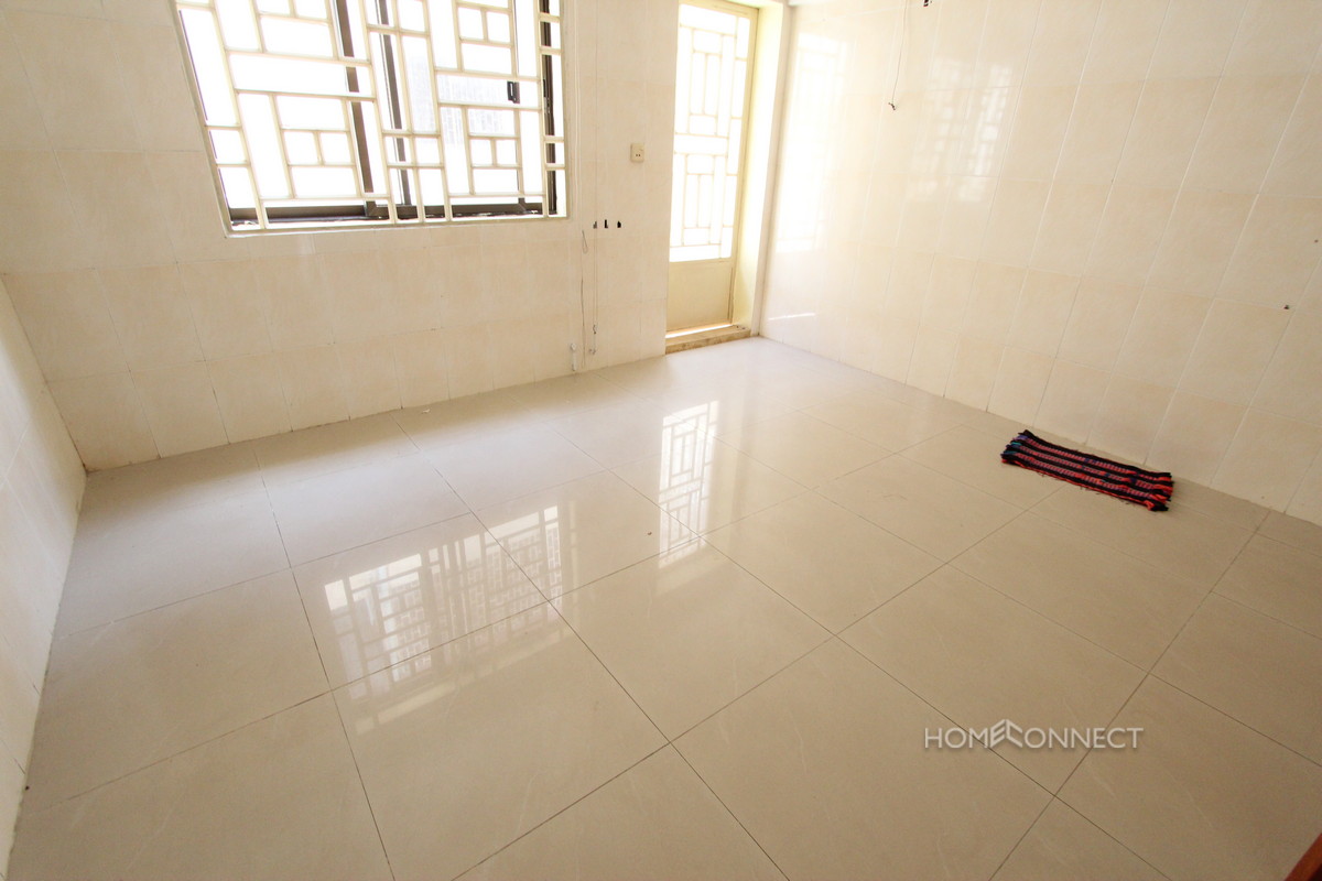 Townhouse for Rent Near the Russian Market | Phnom Penh