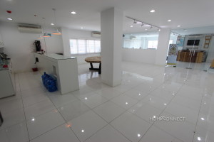 Modern Office Space For Rent On Mao Tse Toung Blvd | Phnom Penh Real Estate