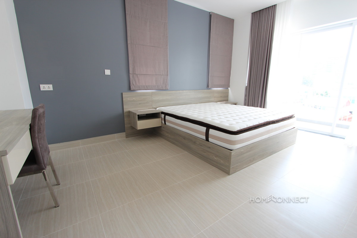 Beautiful 3 Bedroom Apartment Near The Russian Market | Phnom Penh Real Estate
