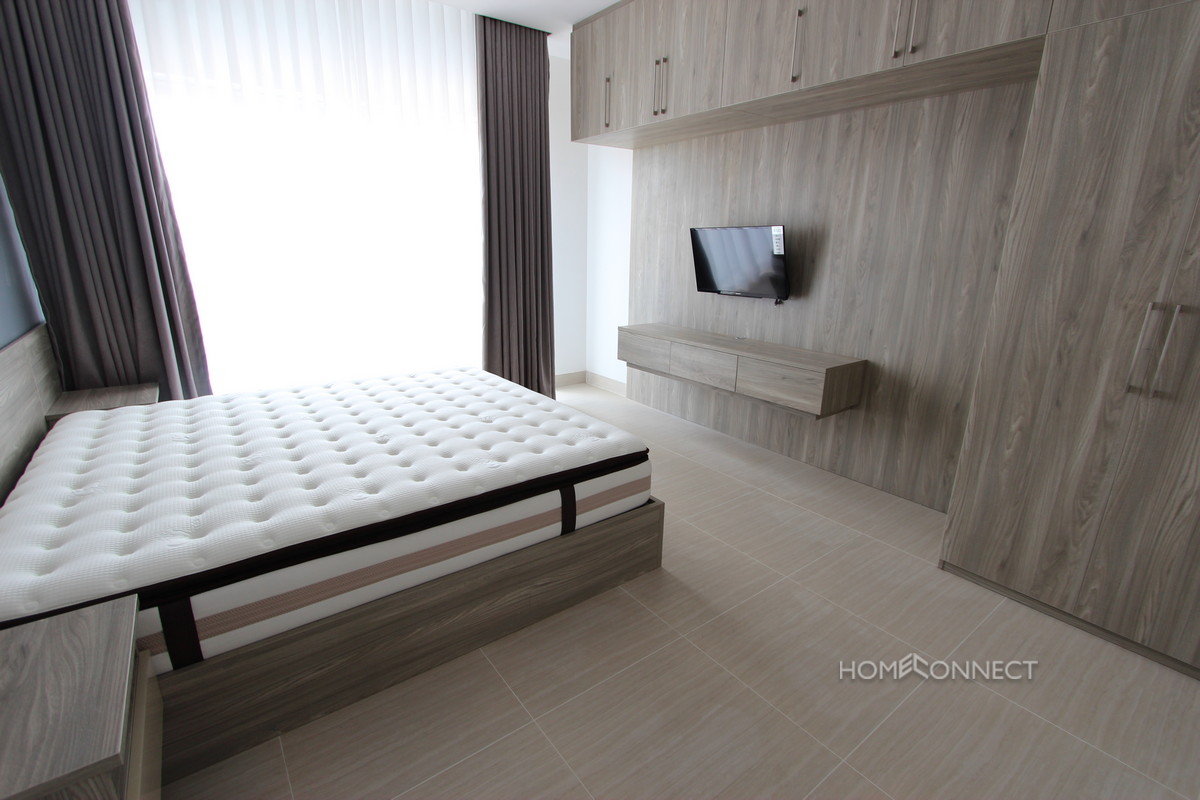 Beautiful 3 Bedroom Apartment Near The Russian Market | Phnom Penh Real Estate