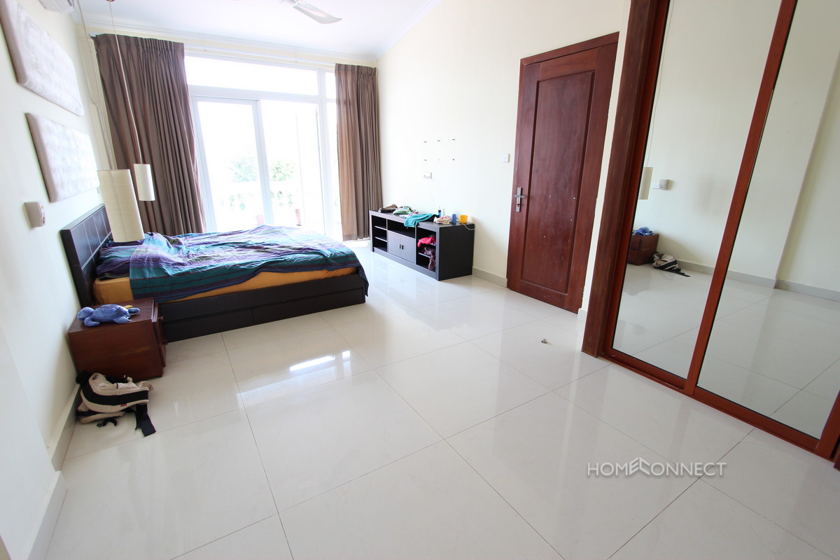 French Colonial 3 Bedroom Apartment For Rent Near Wat Phnom | Phnom Penh Real Estate