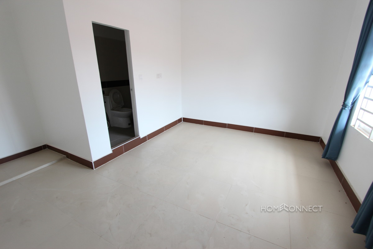 Roomy 4 Bedroom Townhouse in Boeung Tumpun | Phnom Penh Real Estate