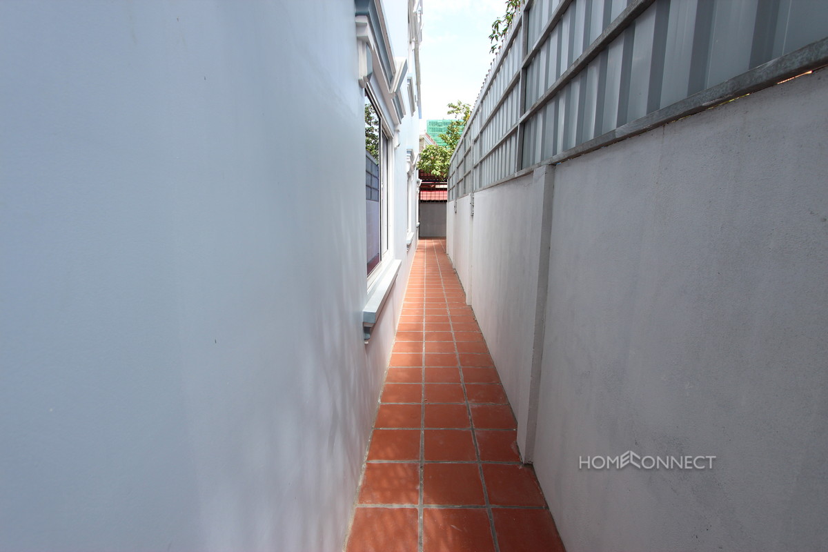 Newly Constructed Townhouse Near the Russian Market | Phnom Penh Real Estate