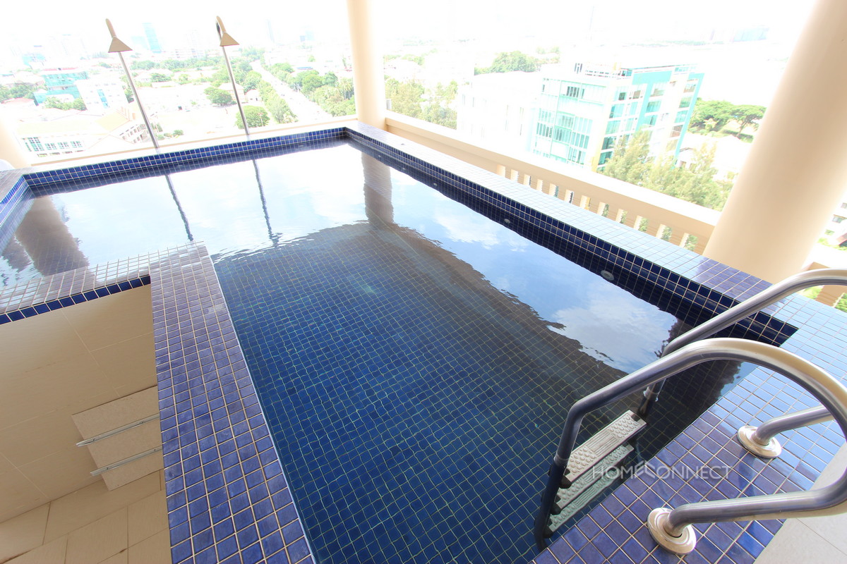 Modern Western 1 Bedroom Apartment In Tonle Bassac | Phnom Penh Real Estate