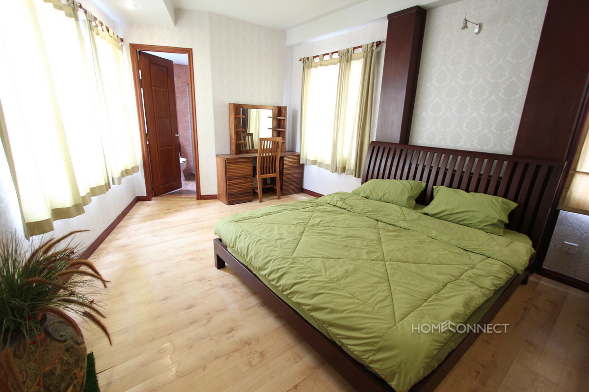 Modern 2 Bedroom Apartment Beside Independence Monument | Phnom Penh Real Estate