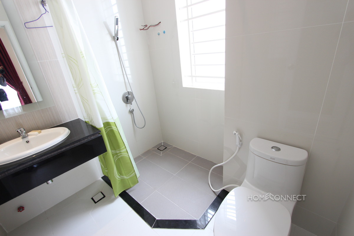 Modern 4 Bedroom Townhouse With Pool Near ISPP School | Phnom Penh Real Estate