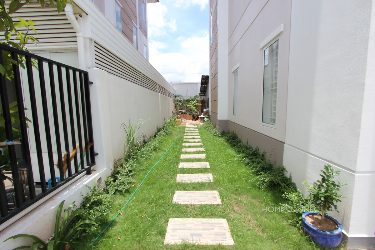 Modern 4 Bedroom Townhouse With Pool Near ISPP School | Phnom Penh Real Estate