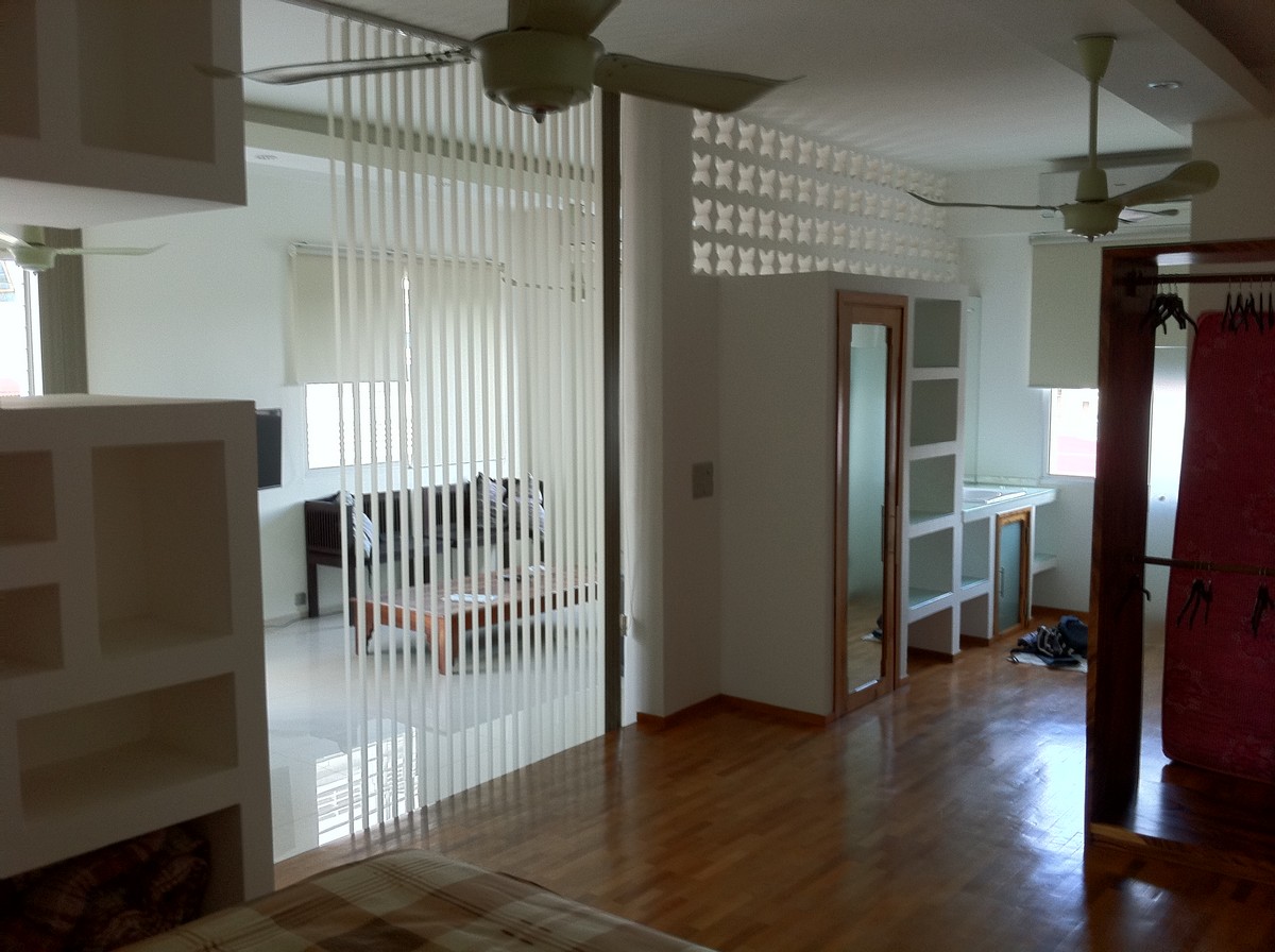 Beautiful Renovated 1 Bedroom Apartment Near Wat Phnom | Phnom Penh Real Estate