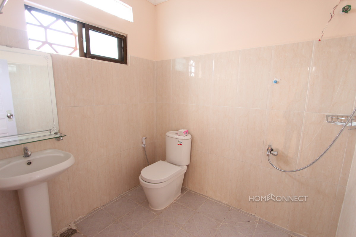 Large and Spacious Apartment Near the Russian Market | Phnom Penh Real Estate