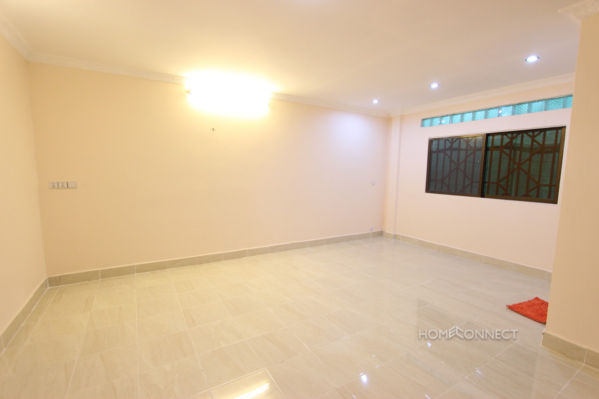 Large and Spacious Apartment Near the Russian Market | Phnom Penh Real Estate