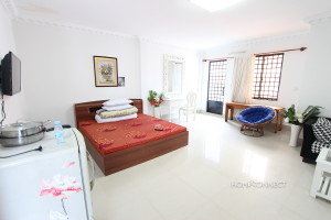 Budget Studio in the Heart of BKK1 | Phnom Penh Real Estate
