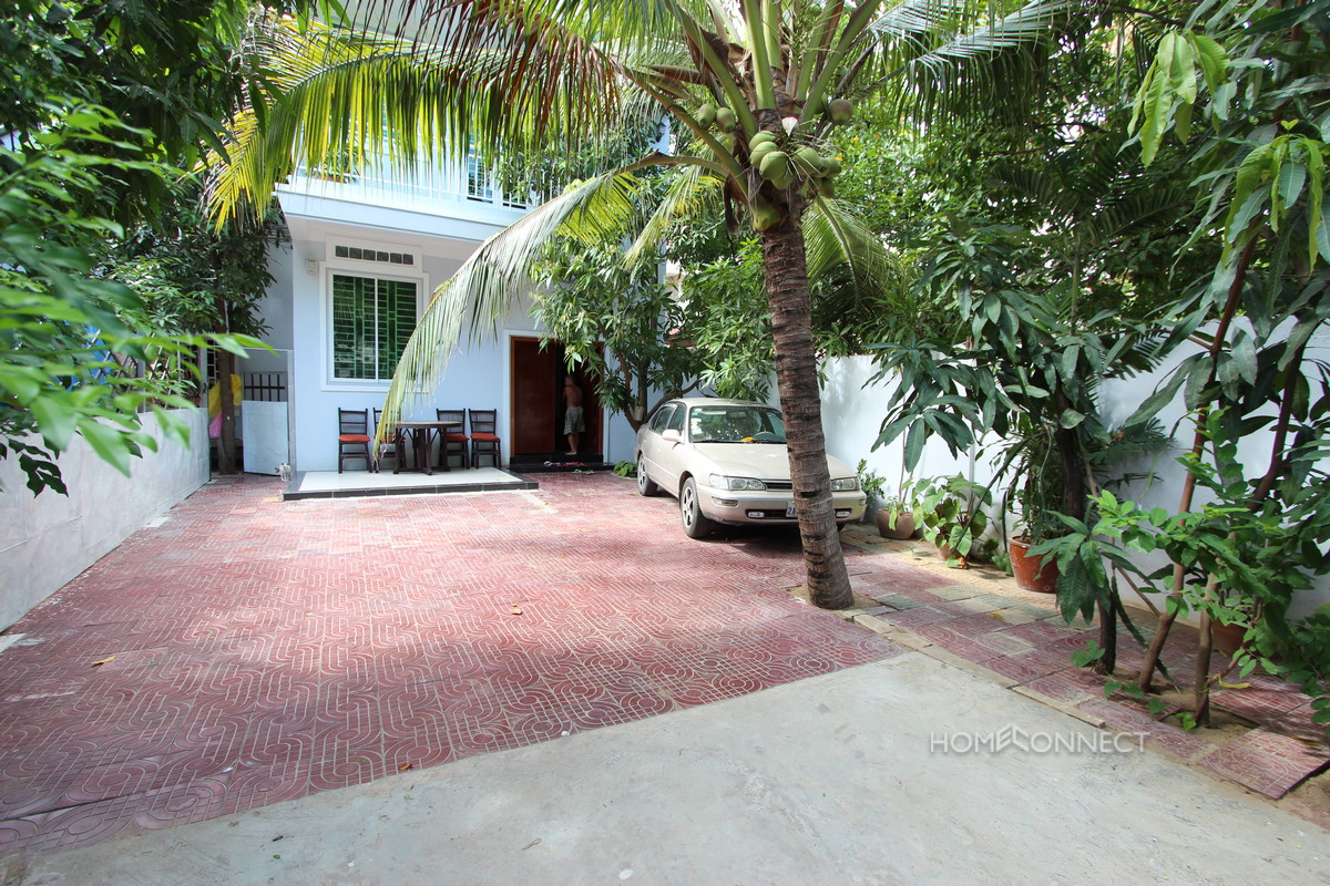 Leafy Townhouse Near the Russian Market | Phnom Penh Real Estate