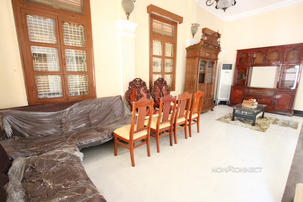 Villa Near the Central Market in Daun Penh | Phnom Penh Real Estate