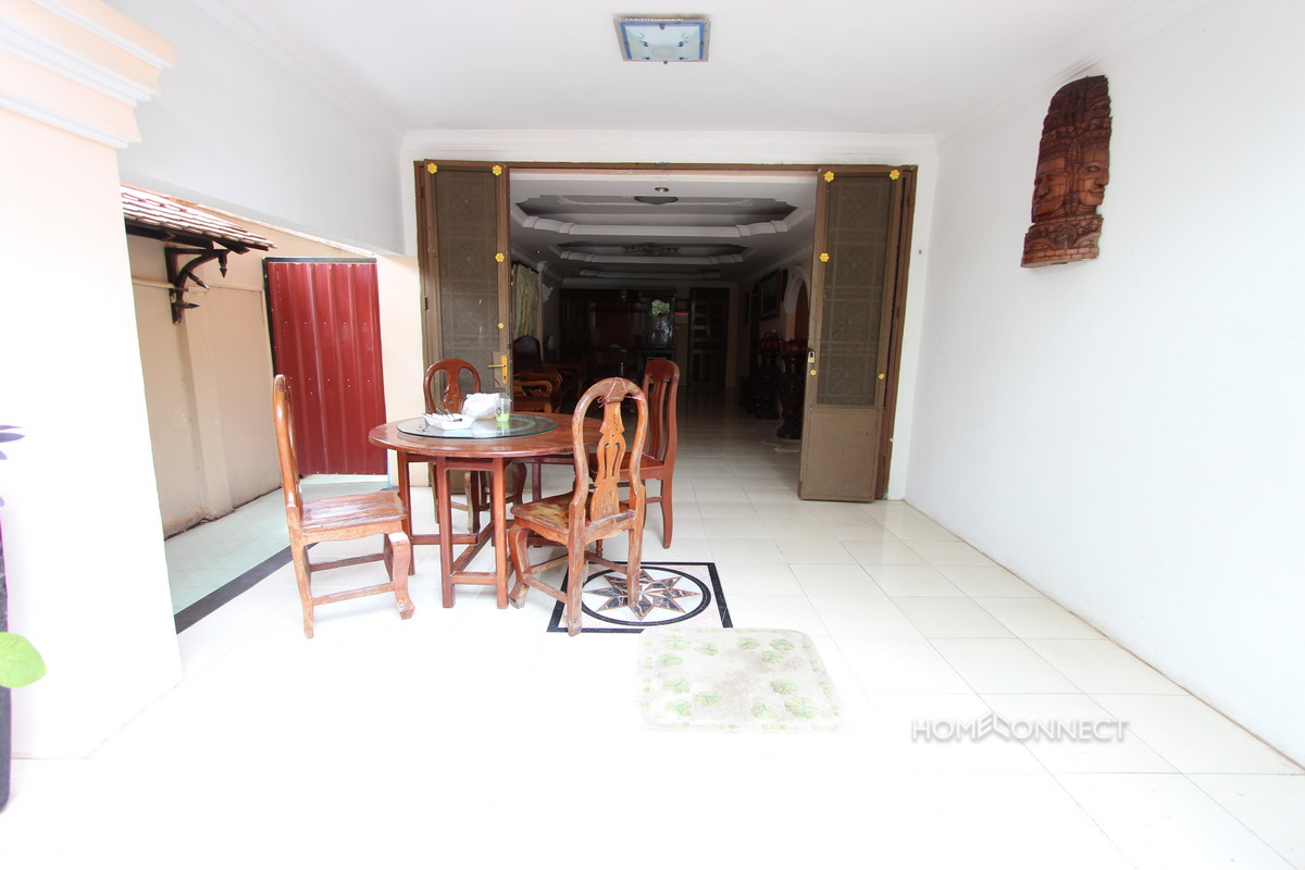 Cosy 3 Bedroom Villa in Boeung Tumpun | Phnom Penh Real Estate