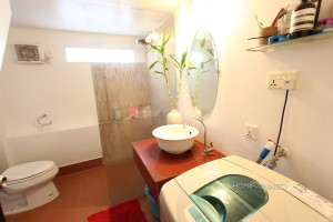 French Colonial 1 Bedroom For Rent Near Riverside | Phnom Penh Real Estate