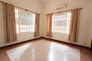 Modern Khmer Style Villa in Toul Kork | Phnom Penh Real Estate