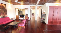 Individual Apartment Near Independent Monument | Phnom Penh Real Estate