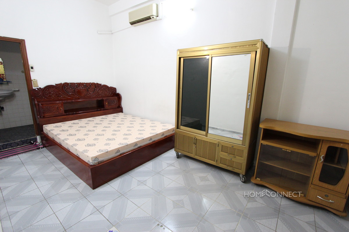 Compact 1 Bedroom Apartment in BKK1 | Phnom Penh Real Estate