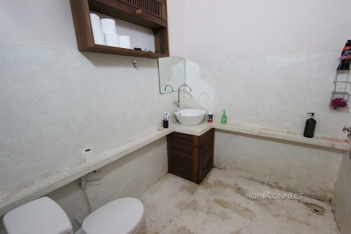 French Colonial Apartment For Sale Near Post Office | Phnom Penh Real Estate