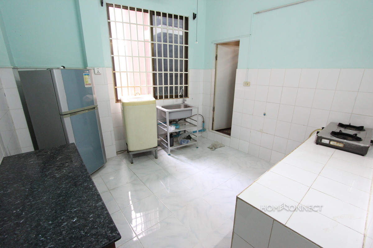 Quiet 2 Bedroom Apartment Near Riverside | Phnom Penh Real Estate