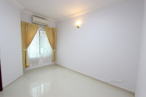 Townhouse With 4 Bedrooms For Rent Beside Aeon Mall | Phnom Penh Real Estate