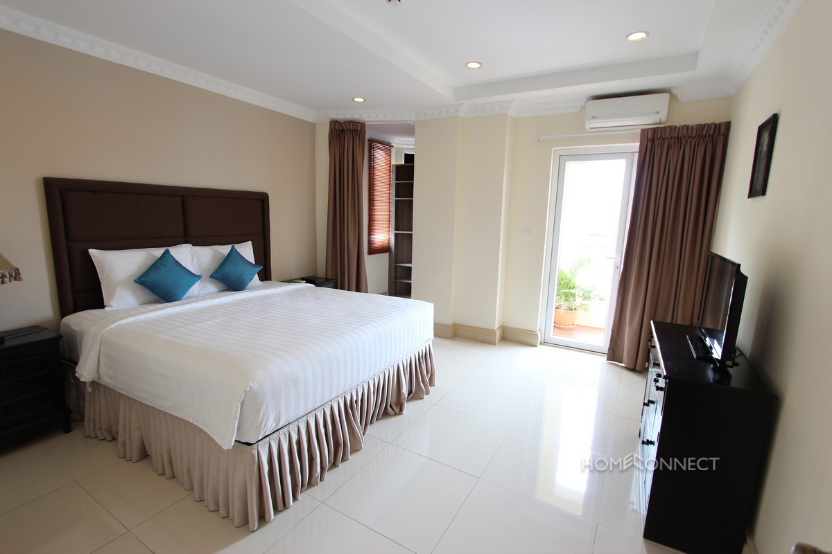 Striking 2 Bedroom Apartment Near the Royal Palace | Phnom Penh Real Estate