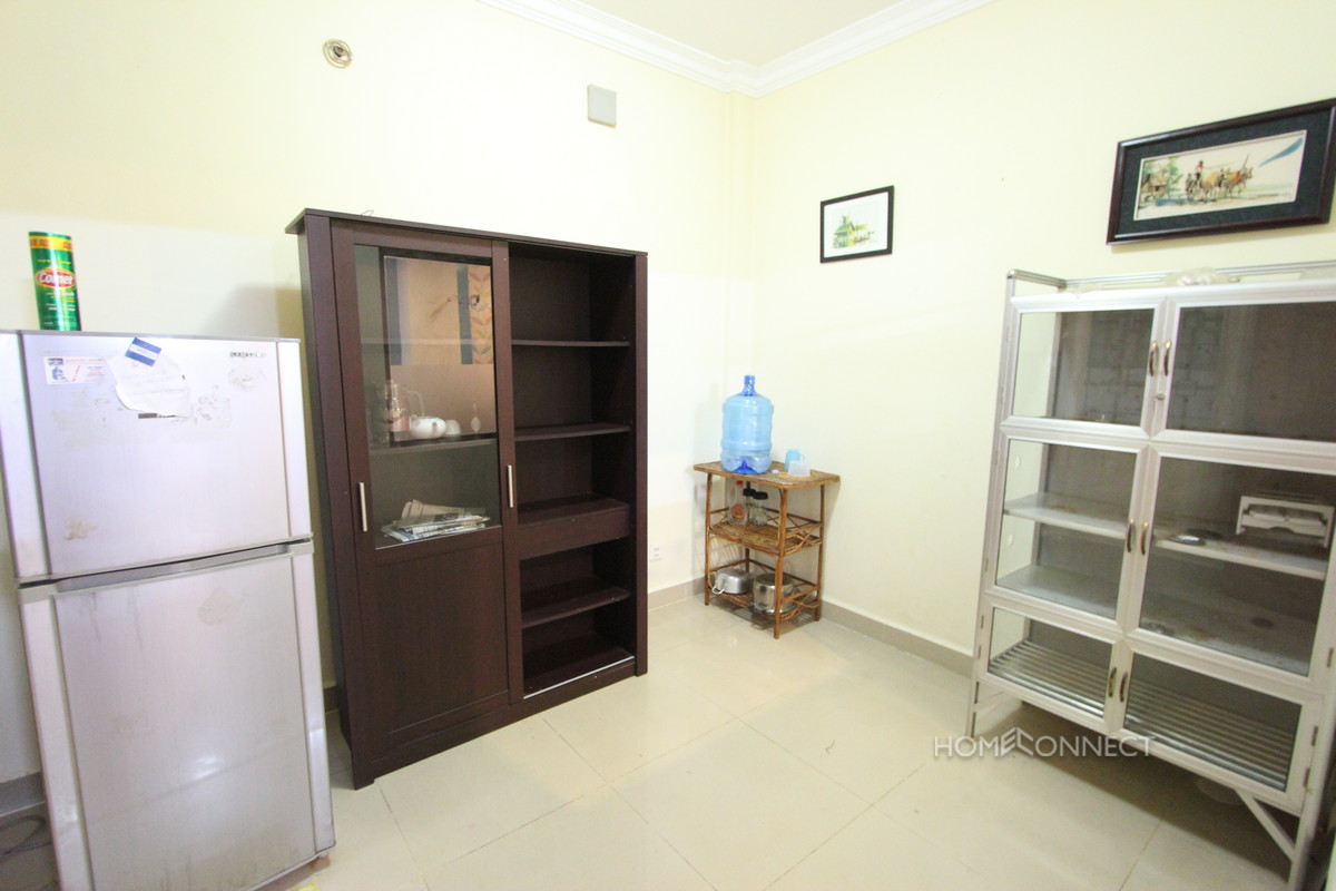 Secure 3 Bedroom Townhouse in Chroy Chongva | Phnom Penh Real Estate