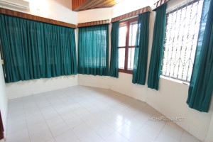 Large Villa With a Garden in Tonle Bassac | Phnom Penh Real Estate