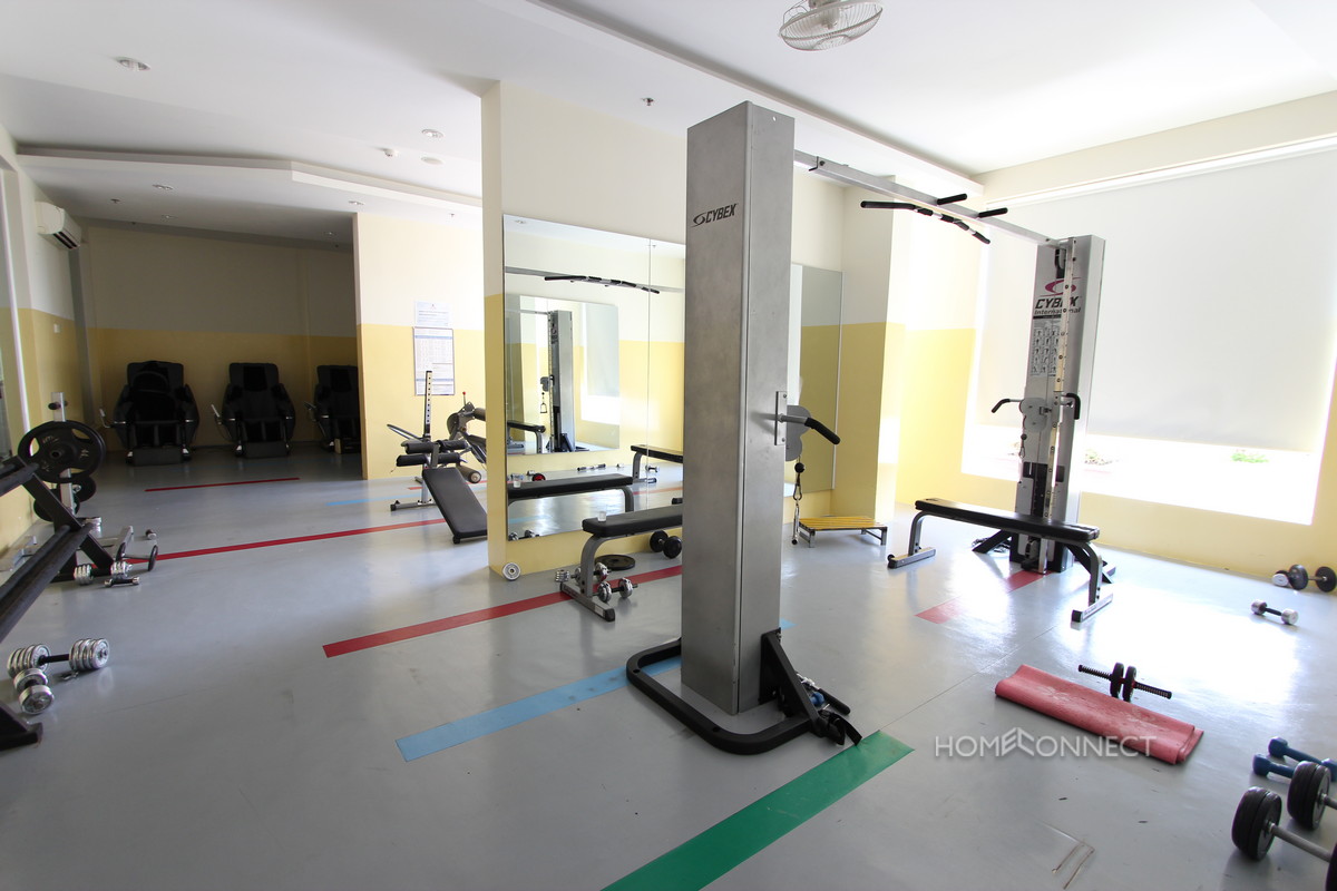 Townhouse With 4 Bedrooms For Rent Beside Aeon Mall | Phnom Penh Real Estate