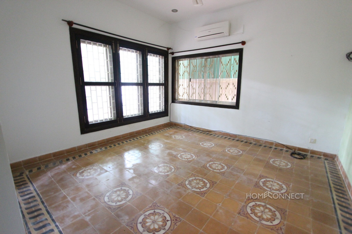 Small Villa for Sale in Leafy Tonle Bassac | Phnom Penh Real Estate