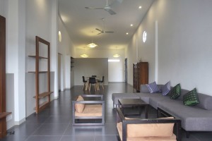 Contemporary 3 Bedroom Apartment Near Central Market | Phnom Penh Real Estate